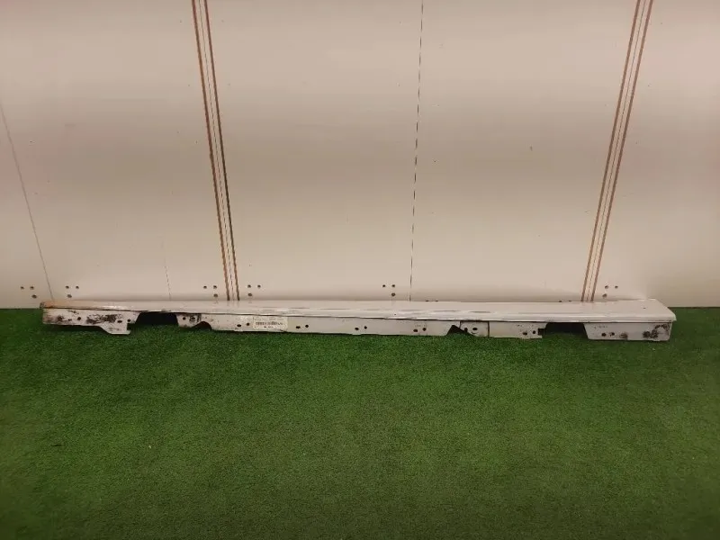 Listello Spoiler Sottoporta SX 51777287827 15857711 Bmw Serie 1 F20 Berlina 2012