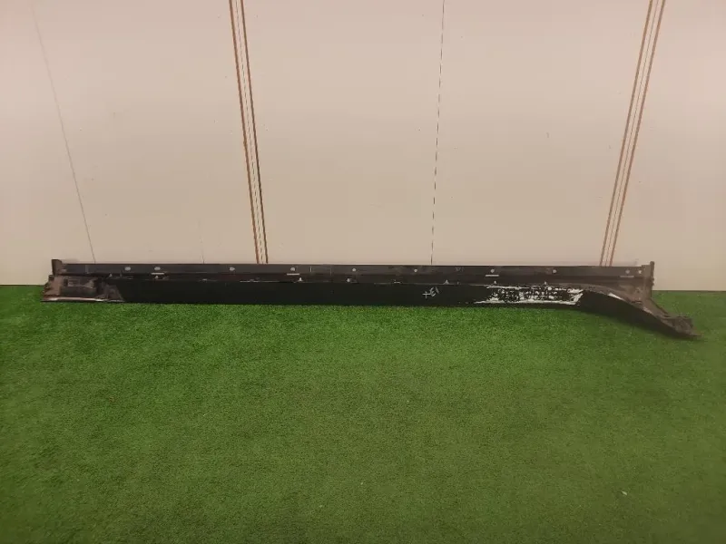 Listello Spoiler Sottoporta SX GX7M-101D57-A Jaguar XE 2015