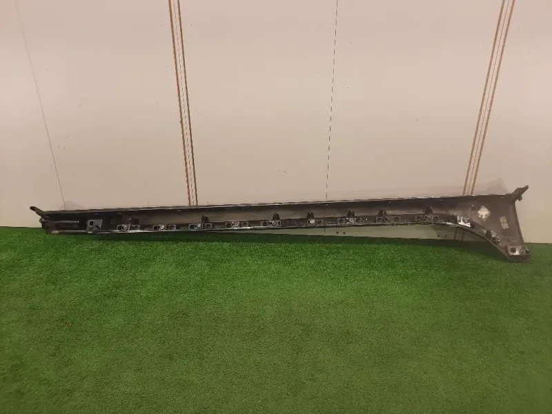 Listello Spoiler Sottoporta SX GX7M-101D57-A Jaguar XE 2015