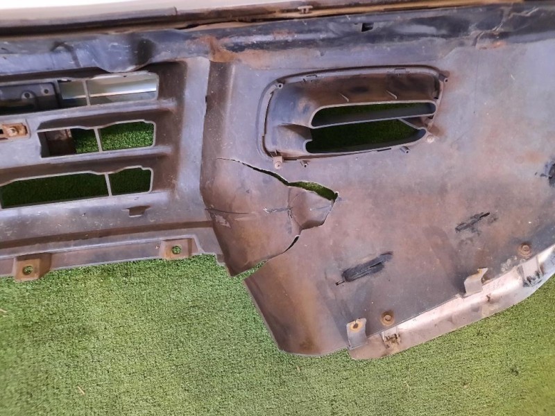 Paraurti ANT MR437241 Mitsubishi Pajero III 2000