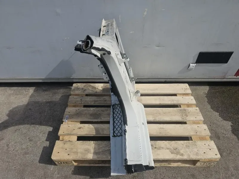 Longherone ANT DX PUNTALE LATO DESTRO Mercedes Classe SLK R171 2004