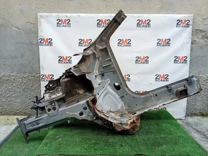 Longherone ANT DX LONGHERONE ANT DX Renault CLIO V 2019