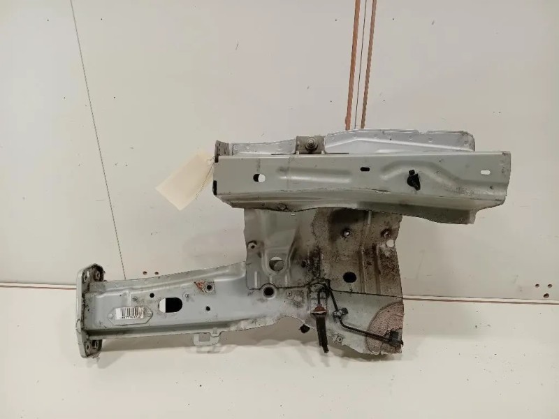 Longherone ANT SX  Alfa Romeo Giulietta 2010