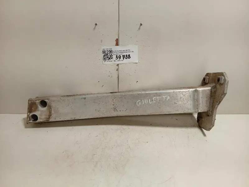 Longherone ANT SX 51811234 Alfa Romeo Giulietta 2010