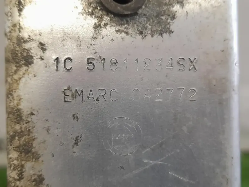 Longherone ANT SX 51811234 SX Alfa Romeo Giulietta 2013