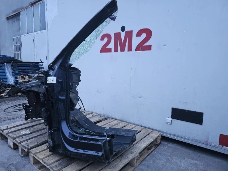 Longherone ANT SX  Audi A6 4a5c8 Avant 2018