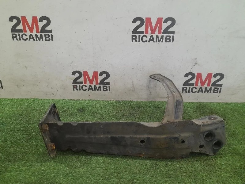 Longherone ANT SX Fiat 500 II 2008