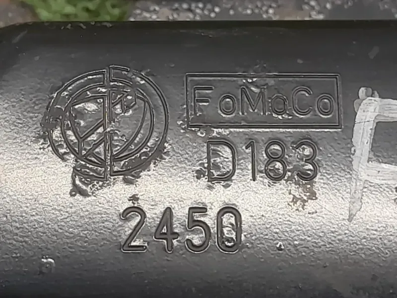 Longherone ANT SX Fiat 500 II 2008