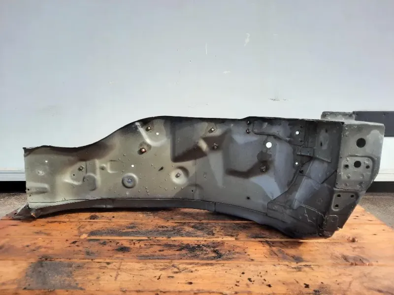 Longherone ANT SX PUNTALE ANT SX Nissan Navara 2010