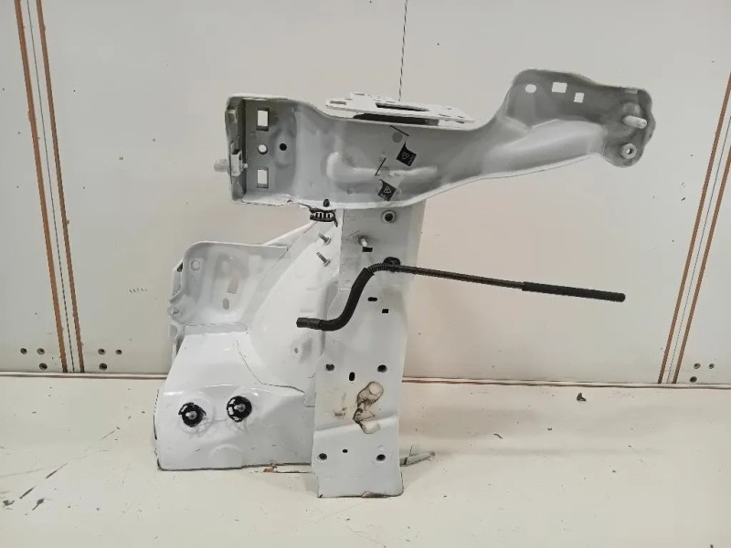 Longherone ANT SX LONGHERONE ANT SX Opel Corsa F 2019