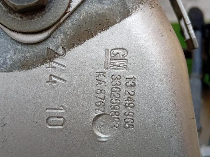 Longherone ANT SX 13249969 Opel Insignia A 2013