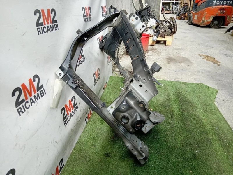 Longherone ANT SX  Toyota RAV 4 IV 2016