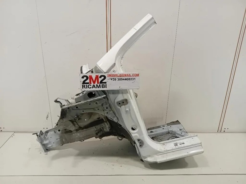 Longherone ANT SX 5710252200 Toyota Yaris IV 2017