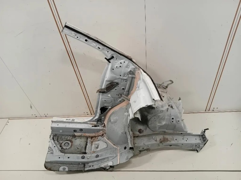 Longherone ANT SX 5710252200 Toyota Yaris IV 2017