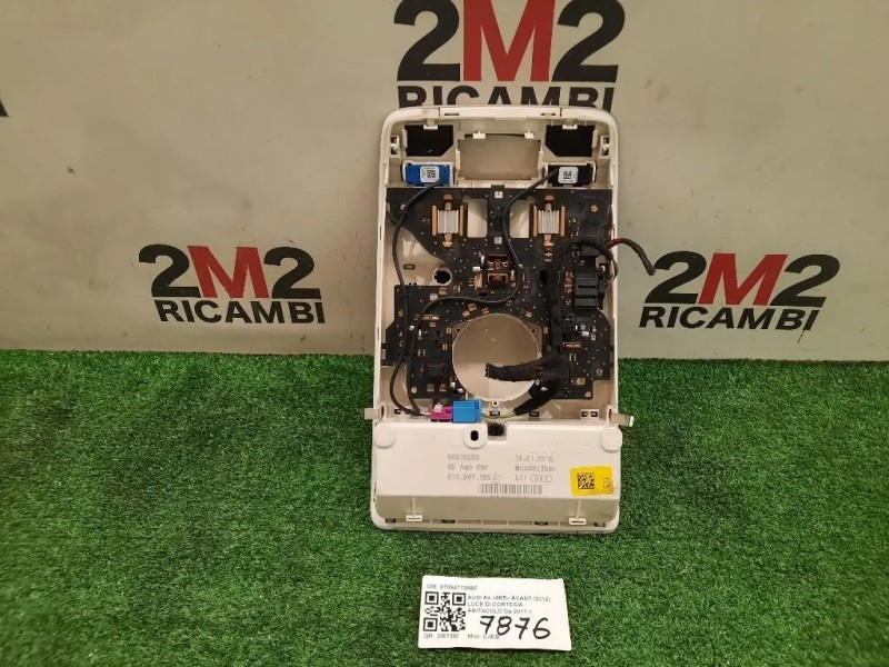 LUCE DI Cortesia Abitacolo 8T0947135BF Audi A4 8K5 Avant 2012