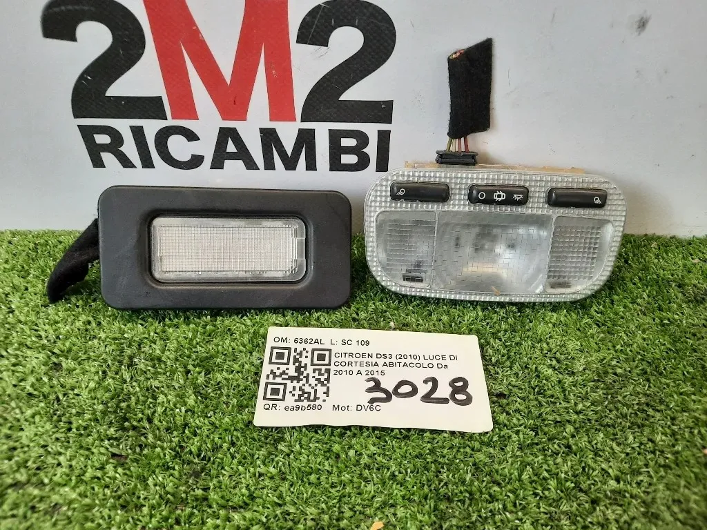 LUCE DI Cortesia Abitacolo 6362AL Citroen DS3 2010