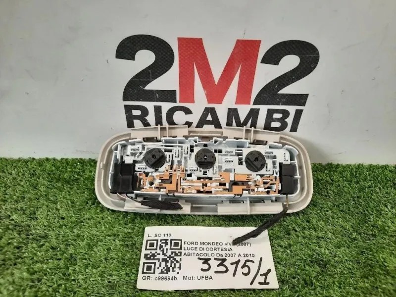 LUCE DI Cortesia Abitacolo LUCE DI CORTESIA ABITACOLO Ford Mondeo IV 2007