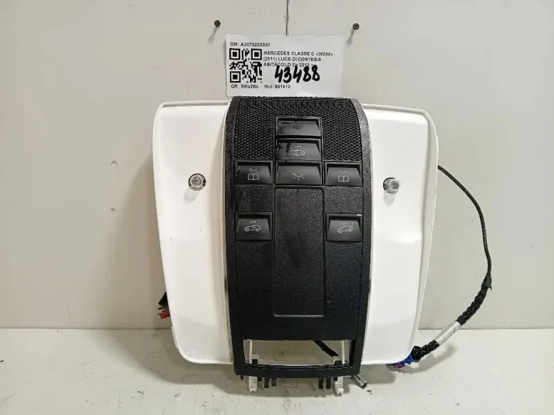 LUCE DI Cortesia Abitacolo A2078200001 ABITACOLO Mercedes Classe C W204 2011