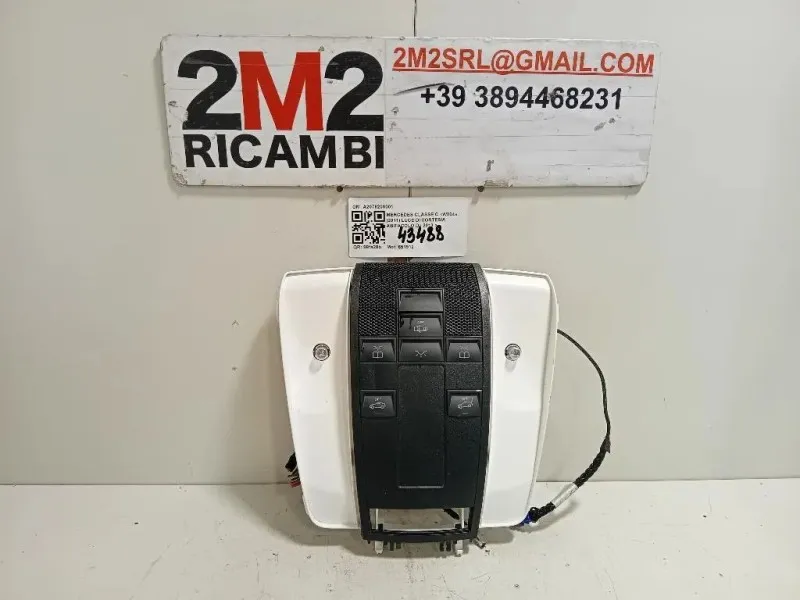 LUCE DI Cortesia Abitacolo A2078200001 ABITACOLO Mercedes Classe C W204 2011