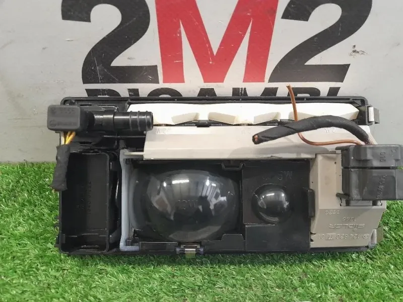 LUCE DI Cortesia Abitacolo 1248201301 Mercedes Classe E W124 1985