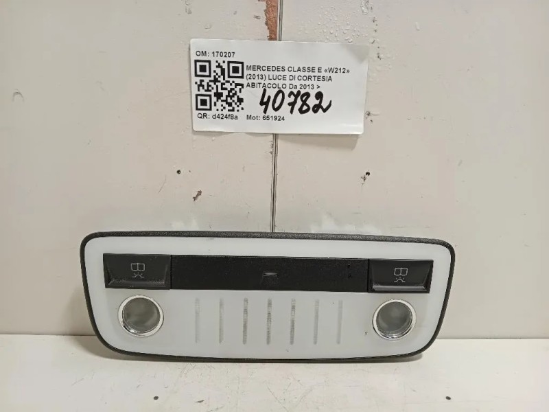 LUCE DI Cortesia Abitacolo 170207 Mercedes Classe E W212 2013