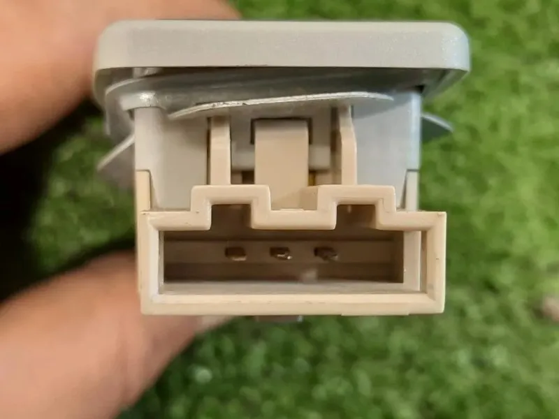 LUCE DI Cortesia Abitacolo 5N0947291 Skoda YETI 2010