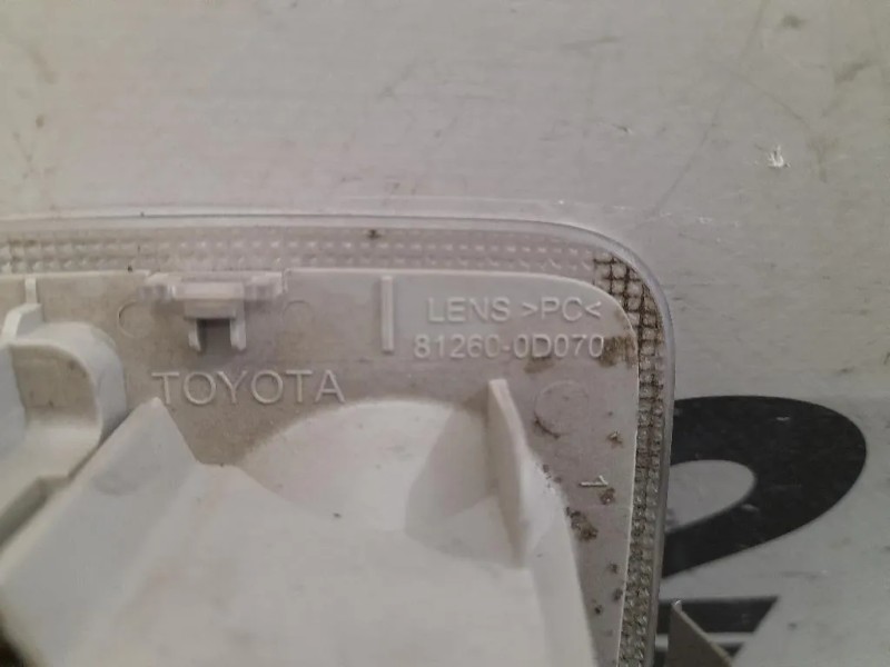 LUCE DI Cortesia Abitacolo 812600D070 Toyota Yaris IV 2014