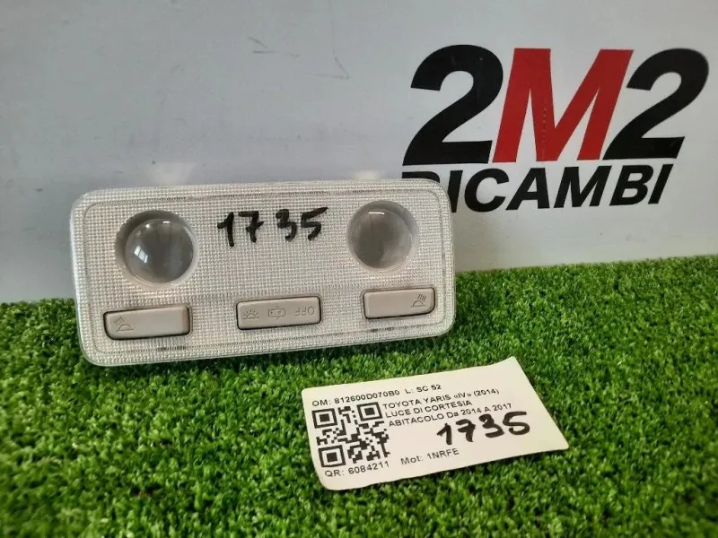 LUCE DI Cortesia Abitacolo 812600D070B0 Toyota Yaris IV 2014