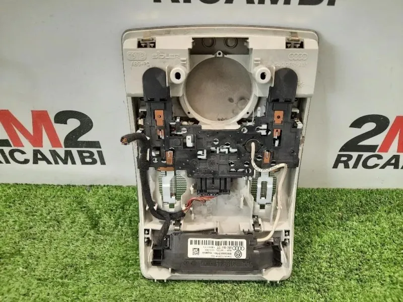 LUCE DI Cortesia Abitacolo ANT 8E0951177 Audi A4 8ED Avant 2005