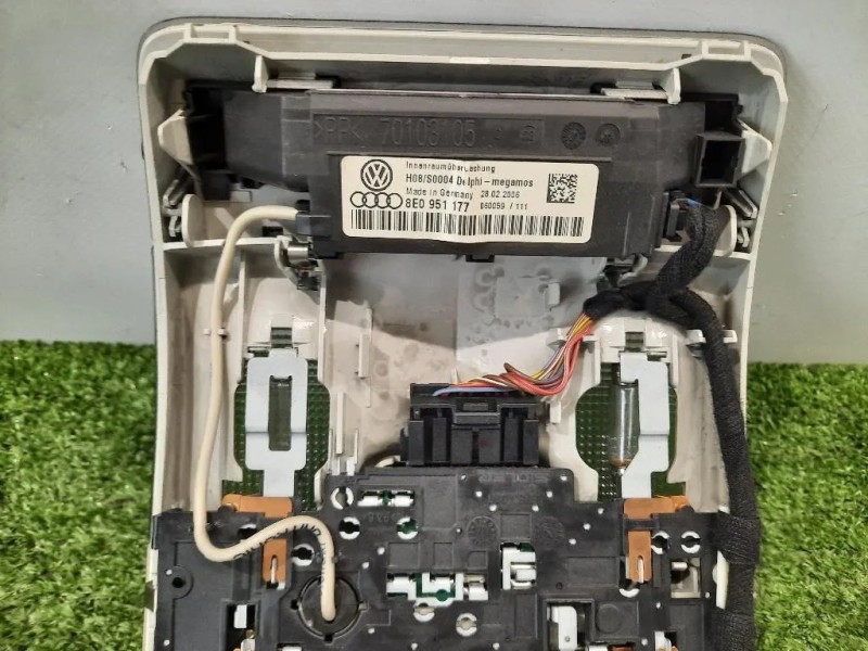 LUCE DI Cortesia Abitacolo ANT 8E0951177 Audi A4 8ED Avant 2005