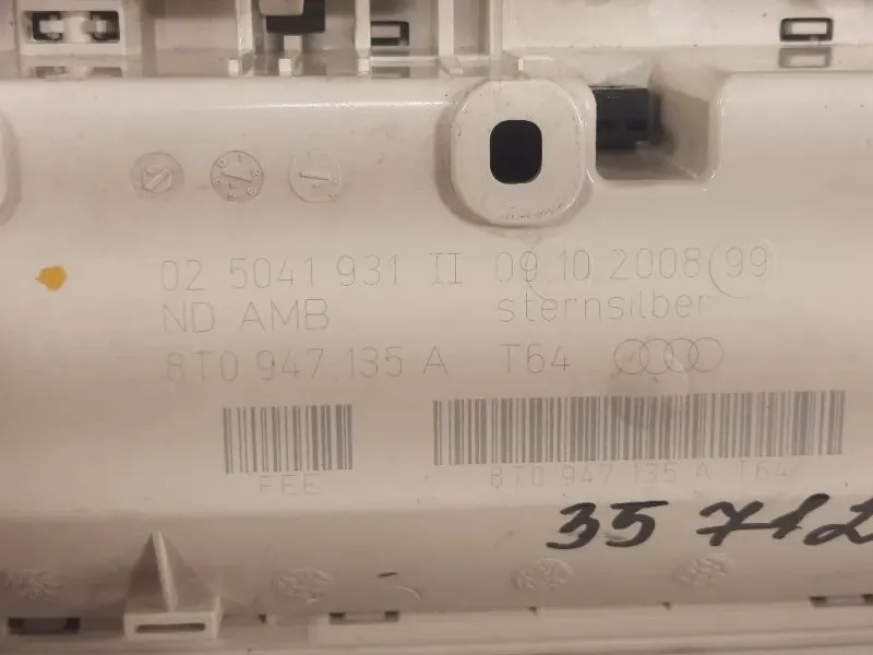 LUCE DI Cortesia Abitacolo ANT 8T0 947 135 A Audi A4 8K5 Avant 2008