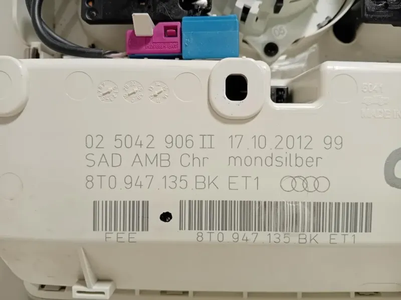 LUCE DI Cortesia Abitacolo ANT 8K0951177 PORTA OCCHIALI Audi Q5 8RB 2012