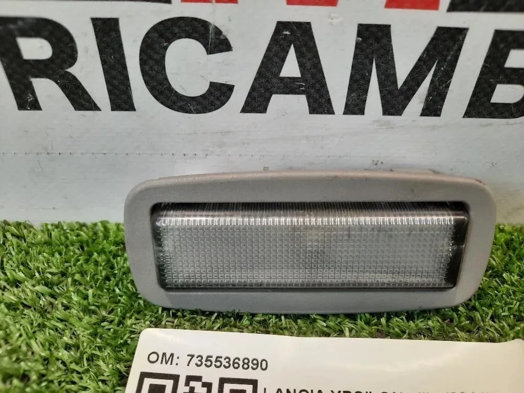 LUCE DI Cortesia Abitacolo POST 735536890 LUCE Lancia Ypsilon III 2011