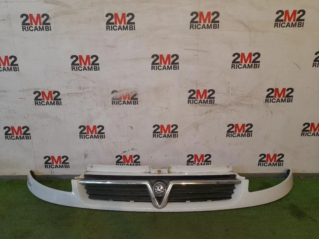 Paraurti ANT Opel Vivaro B 2015