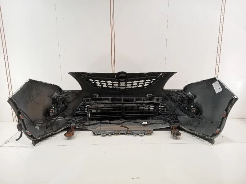 Paraurti ANT 13300485 Opel Zafira C 2012