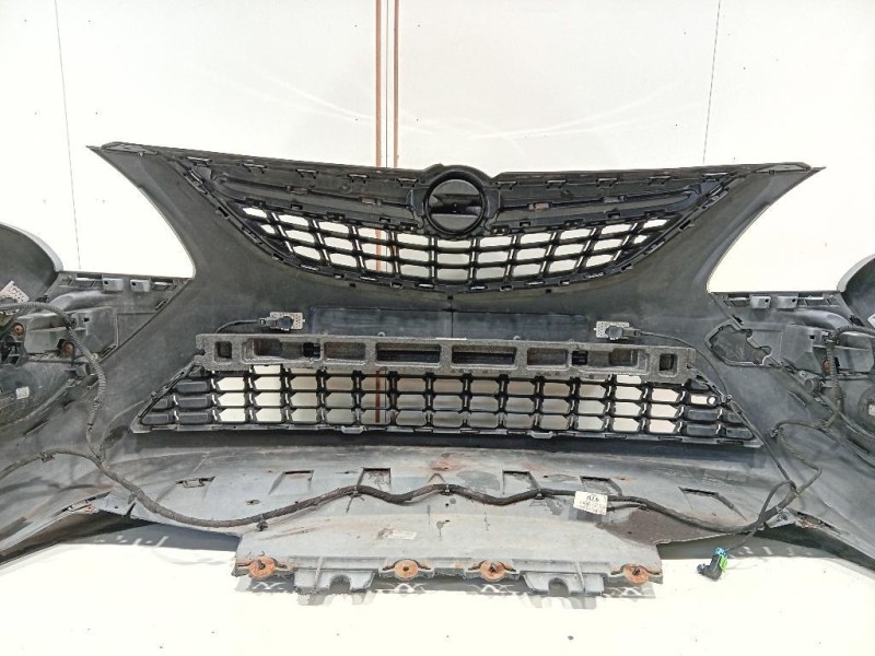 Paraurti ANT 13300485 Opel Zafira C 2012