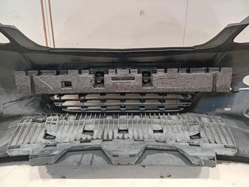 Paraurti ANT 101379130 Opel Zafira C 2012