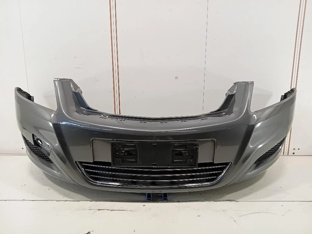 Paraurti ANT 101379130 Opel Zafira C 2012