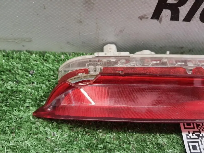 LUCE STOP Supplementare POST D46151580 Mazda 6 II SW 2008