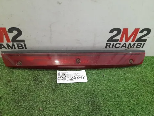 LUCE STOP Supplementare POST A6398260014 Mercedes VITO W639 2004