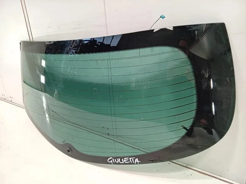 Lunotto Alfa Romeo Giulietta 2013