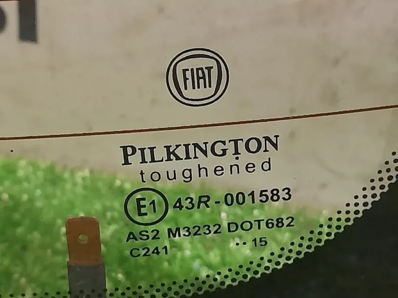 Lunotto 46827251 Fiat Panda II 2012