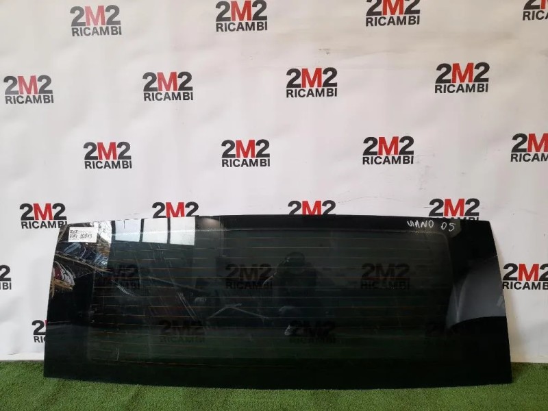 Lunotto A6397451310 Mercedes Viano W639 2004