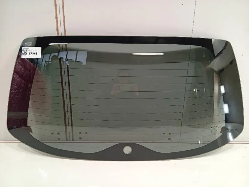 Lunotto 84570-62R10 Suzuki Swift VI 2017