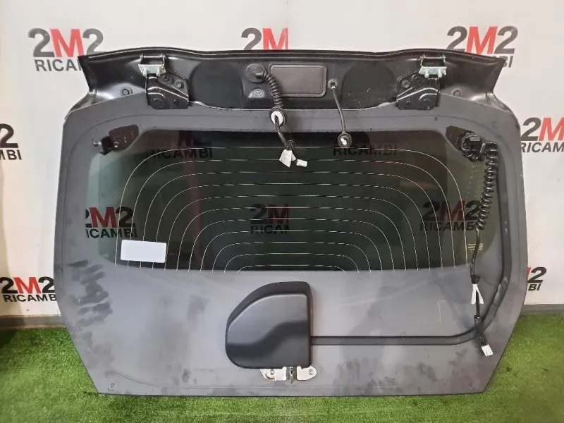 Lunotto 681050H170 Toyota AYGO II 2018