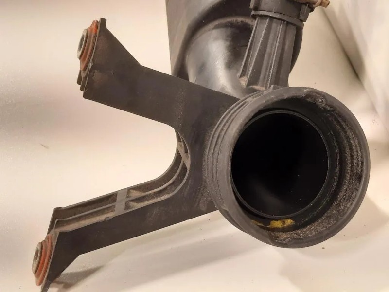 Manicotto Intercooler INF A2710902137 Mercedes Classe SLK R171 2004