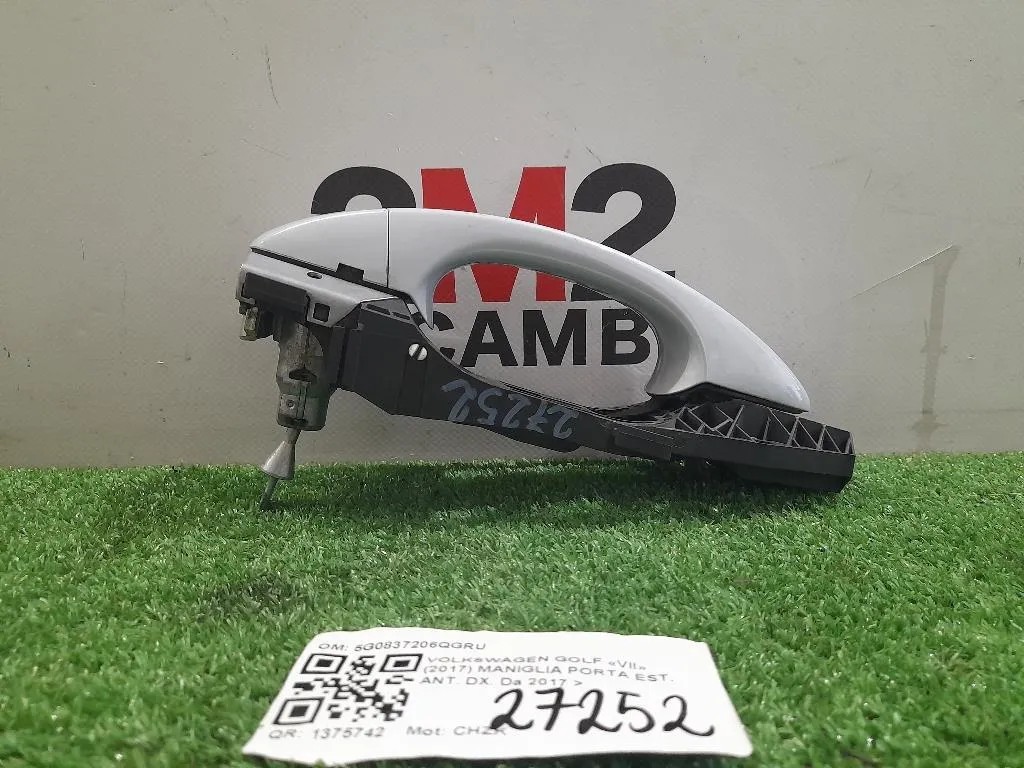 Maniglia Porta EST ANT DX 5G0837206QGRU Volkswagen GOLF VII 2017