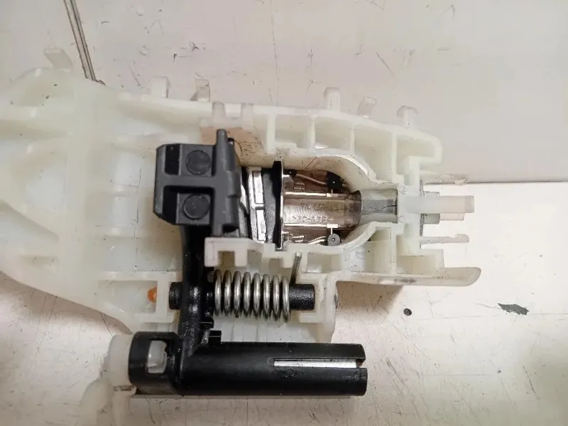 Maniglia Porta EST ANT SX MANIGLIA PORTA EST ANT SX Kia Carens IV 2013