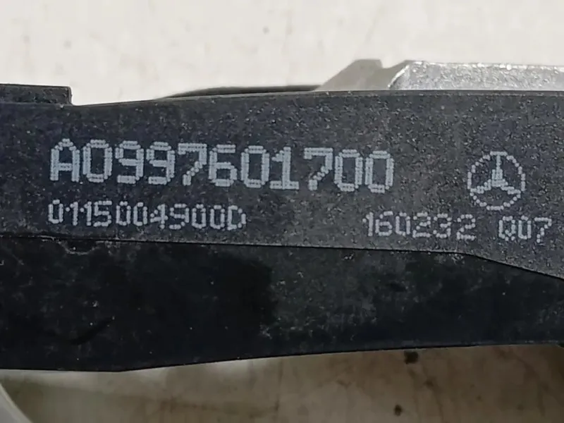 Maniglia Porta EST ANT SX A0997601700 Mercedes Classe GLE W166 2015