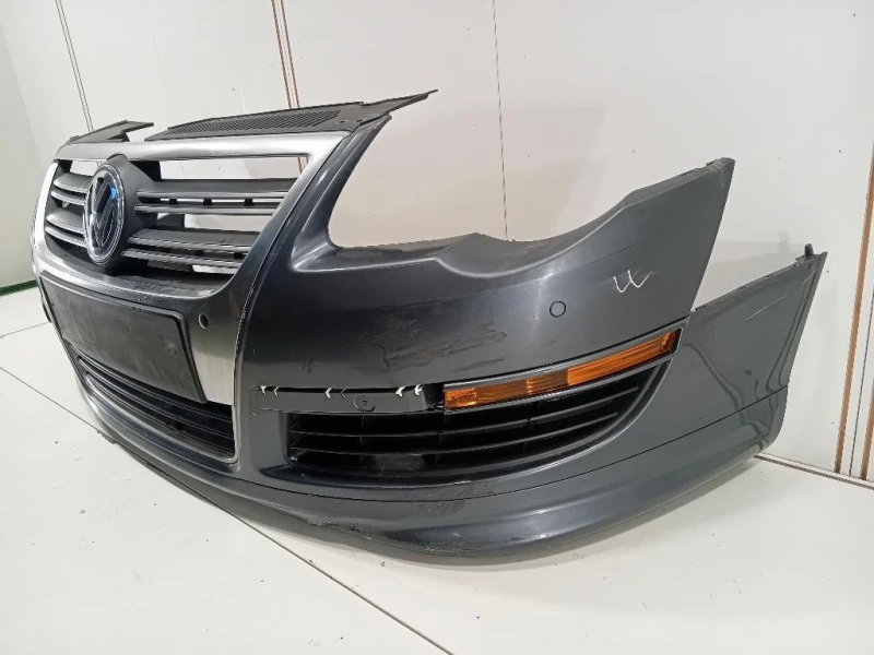 Paraurti ANT 3C0 807 221 Volkswagen Passat VI 2011